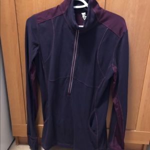 Lululemon Navy/Burgundy Activewear Top